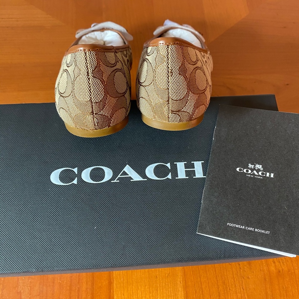 New Coach flats - Picture 6 of 11